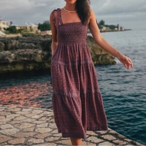 Selene Smocked Tiered Maxi Dress in Geo Floral Print. Size L